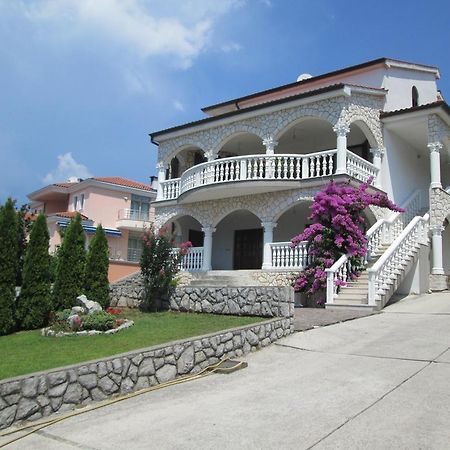 Apartments Villa Sandra Opatija Exterior photo