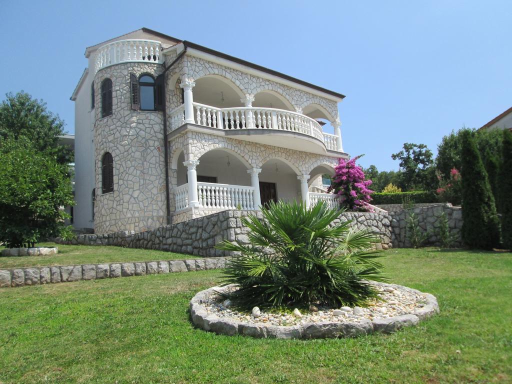 Apartments Villa Sandra Opatija Exterior photo